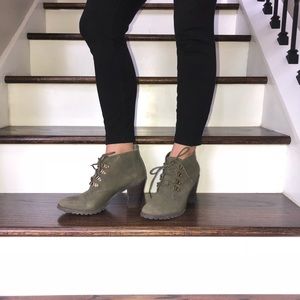 FINAL PRICE💥Restricted Army Green Booties 6.5M